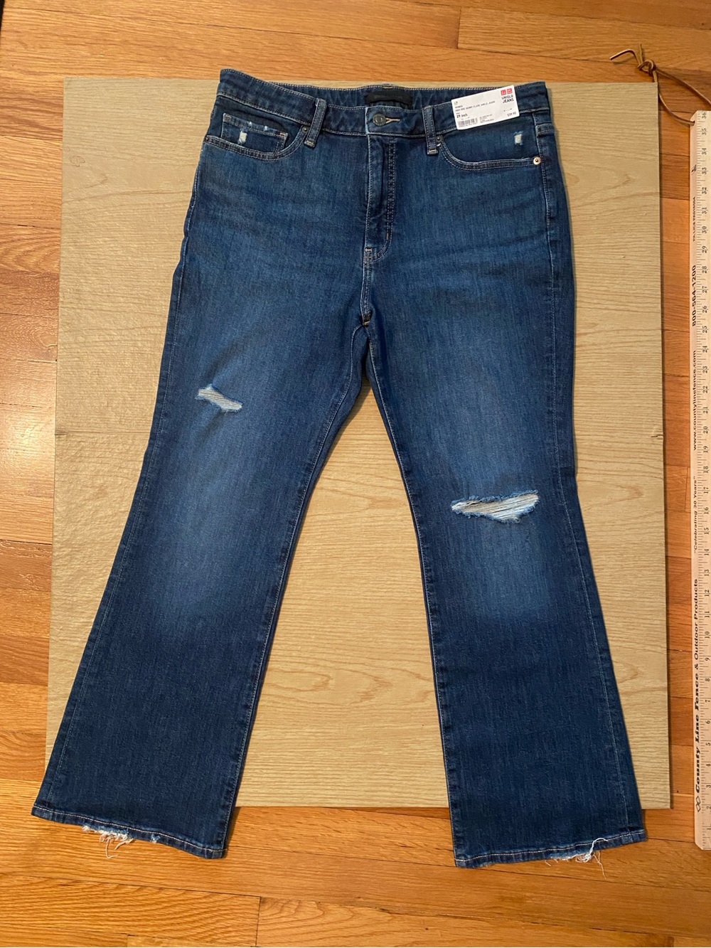 UNIQLO Women’s High Rise Skinny Flare Ankle Dark Blue Distressed Jeans 29 NWT